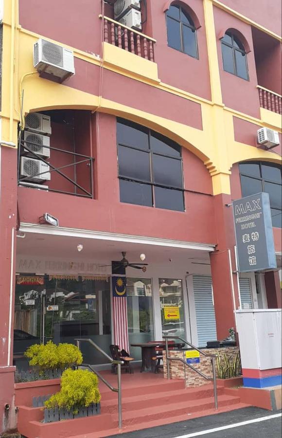 Max Ferringhi Hotel Batu Ferringhi Exterior foto